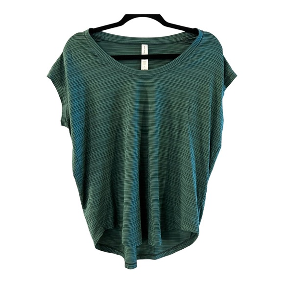 Athleta Tops - Athleta Forest Green Athletic Sporty Preppy Lightweight Short Sleeve Top M